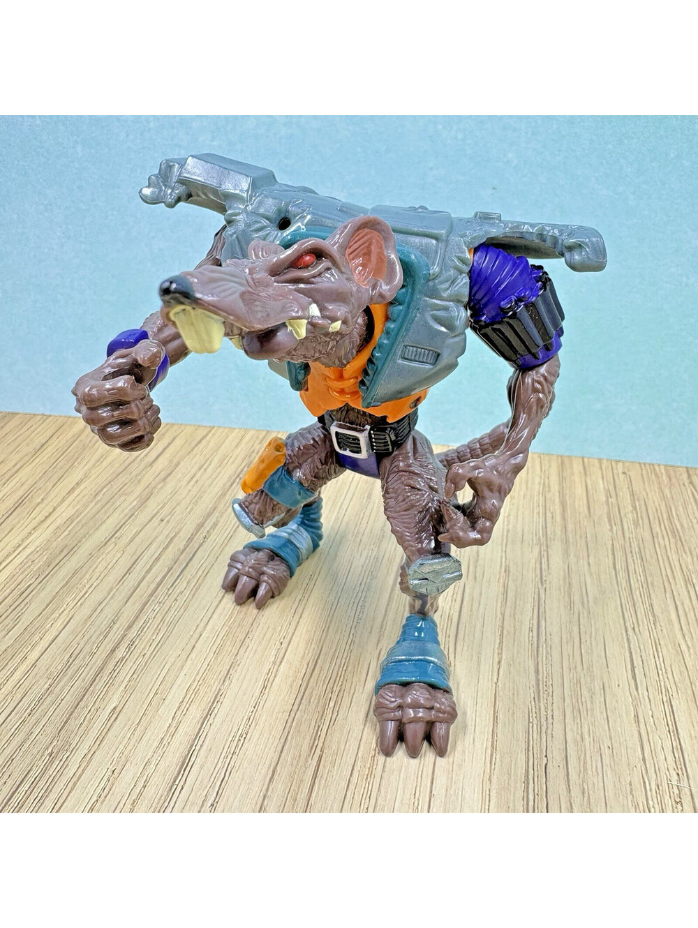 Vtg 1995 Henchrat Action Figure Earthworm Jim Playmates Shiny Toy Collectible